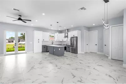 2818 42nd St SW, Lehigh Acres, FL 33976 - Photo 8