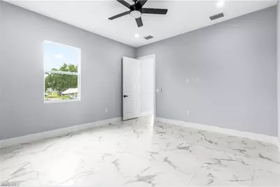 2818 42nd St SW, Lehigh Acres, FL 33976 - Photo 28