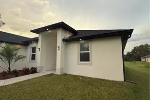 2807 40th St W, Lehigh Acres, FL 33971 - Photo 4