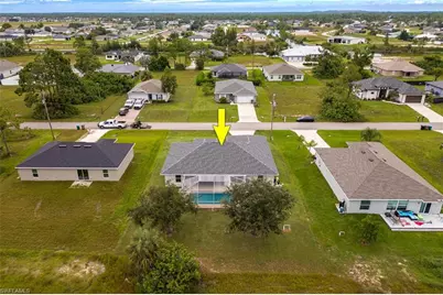 1718 NE 40th Ln, Cape Coral, FL 33909 - Photo 42