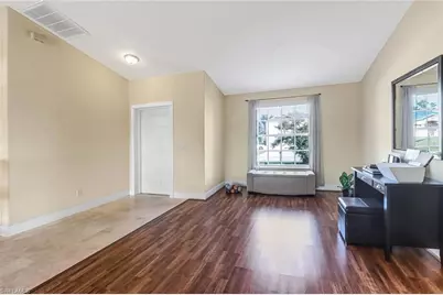 930 SW 37th Ter, Cape Coral, FL 33914 - Photo 18