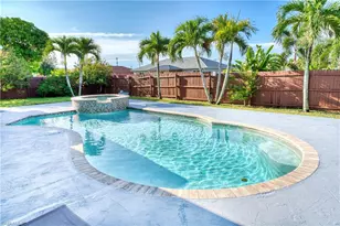 930 SW 37th Terrace, Cape Coral, FL 33914 - Photo 2