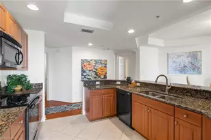 2745 1st St, Fort Myers, FL 33916 - Photo 6