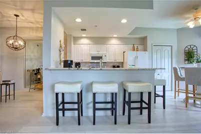 8066 Queen Palm Ln #537, Fort Myers, FL 33966 - Photo 12