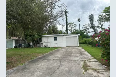 5424 8th Ave, Fort Myers, FL 33907 - Photo 2