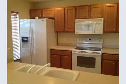 12010 Rock Brook Run #1701, Fort Myers, FL 33913 - Photo 4
