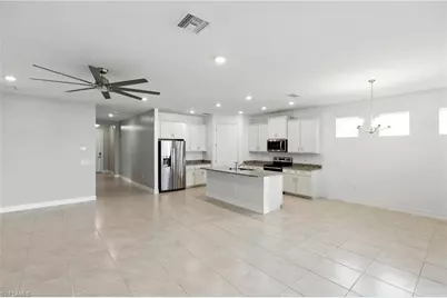 3226 Baravaldo Cir, Cape Coral, FL 33909 - Photo 4