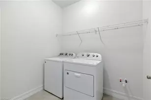 3226 Baravaldo Cir, Cape Coral, FL 33909 - Photo 14