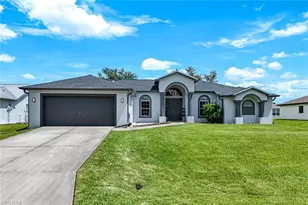 3109 NE 6th Pl, Cape Coral, FL 33909 - Photo 2