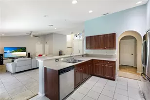 3109 NE 6th Pl, Cape Coral, FL 33909 - Photo 12