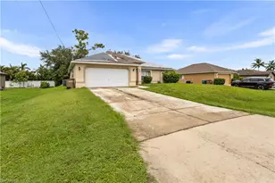 1807 SW 21st Ln, Cape Coral, FL 33991 - Photo 2