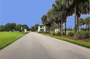 19400 Pony Ln, North Fort Myers, FL 33903 - Photo 48