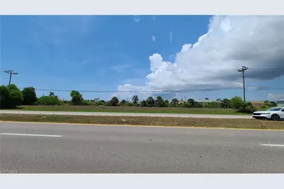 2923 Ceitus Pkwy, Cape Coral, FL 33991 - Photo 2