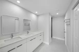 204 NW 14th St, Cape Coral, FL 33993 - Photo 8