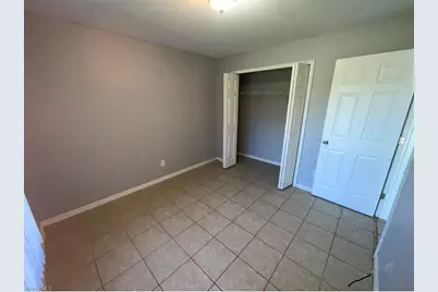 123 Meadow Rd, Lehigh Acres, FL 33973 - Photo 6