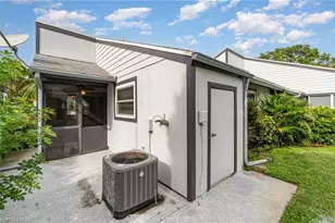 10615 Roxbury Ct, Lehigh Acres, FL 33936 - Photo 24