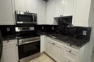 1533 Gardenia Ave, Fort Myers, FL 33916 - Photo 10