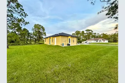 1717 Williams Ave, Lehigh Acres, FL 33972 - Photo 4