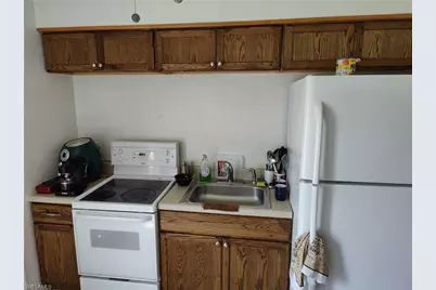 28 Temple Ct, Lehigh Acres, FL 33936 - Photo 20