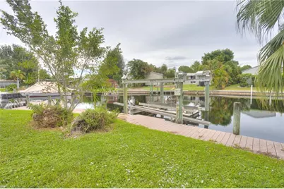 1358 Sunrise Dr, North Fort Myers, FL 33917 - Photo 34