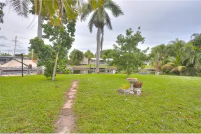 1358 Sunrise Dr, North Fort Myers, FL 33917 - Photo 28