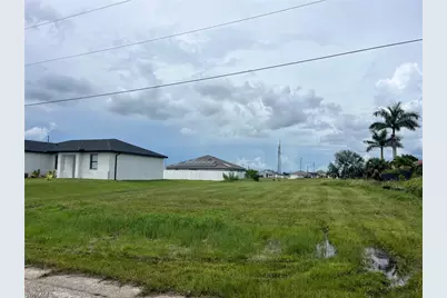 2241 NW 7th St, Cape Coral, FL 33993 - Photo 2