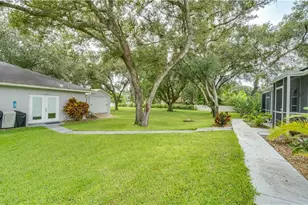 517 Hibiscus Ave, Lehigh Acres, FL 33972 - Photo 42