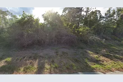 1042 Marathon Ave S, Lehigh Acres, FL 33974 - Photo 1