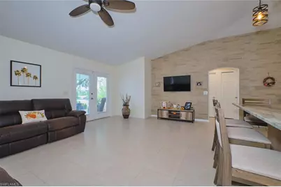 2322 SW 17th St, Cape Coral, FL 33991 - Photo 12