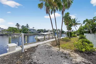 1682 Sabal Palm Dr, Sanibel, FL 33957 - Photo 48