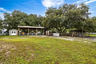 1444 Winchester Ave E, Labelle, FL 33935 - Photo 48