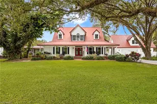 1444 Winchester Ave E, Labelle, FL 33935 - Photo 2