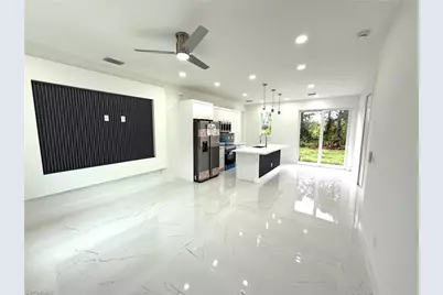 367 Hermosa Ave, Lehigh Acres, FL 33974 - Photo 4