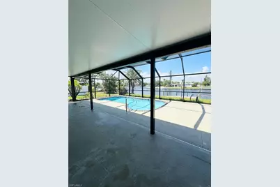 342 Severin Rd SE, Port Charlotte, FL 33952 - Photo 2