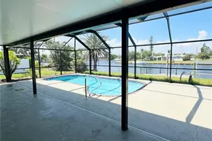 342 Severin Rd SE, Port Charlotte, FL 33952 - Photo 2