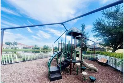 2060 Cape Heather Cir, Cape Coral, FL 33991 - Photo 40