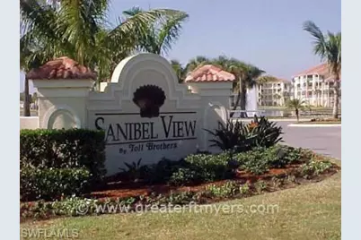 20051 Sanibel View Cir #303, Fort Myers, FL 33908 - Photo 4