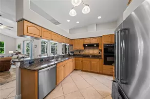 535 Coral Dr, Cape Coral, FL 33904 - Photo 10