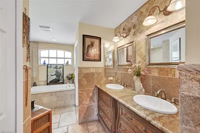 1712 Beach Pkwy W, Cape Coral, FL 33914 - Photo 18