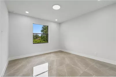 2804 73rd St W, Lehigh Acres, FL 33971 - Photo 10