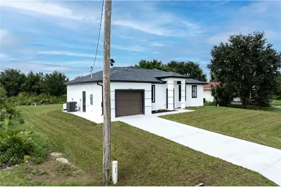 2804 73rd St W, Lehigh Acres, FL 33971 - Photo 2