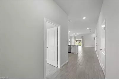 2112 NE 4th Pl, Cape Coral, FL 33909 - Photo 20