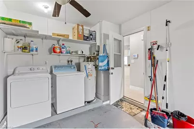 5240 SW 2nd Pl, Cape Coral, FL 33914 - Photo 14