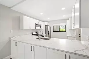 17452 Overhill Dr, Fort Myers, FL 33908 - Photo 8