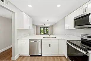 17452 Overhill Dr, Fort Myers, FL 33908 - Photo 10