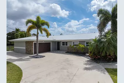 416 Seaworthy Rd, North Fort Myers, FL 33903 - Photo 2
