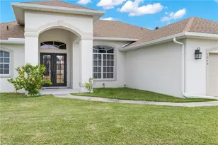 1049 NW 38th Pl, Cape Coral, FL 33993 - Photo 20