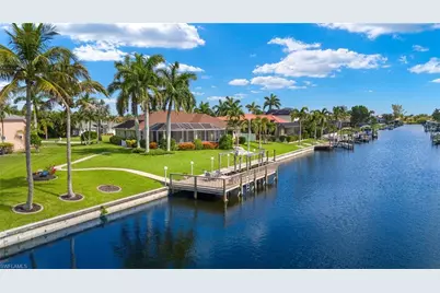 3433 SW 27th Ave, Cape Coral, FL 33914 - Photo 4