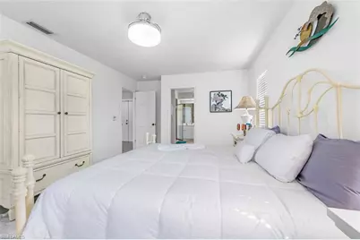 310 SE 47th St, Cape Coral, FL 33904 - Photo 12