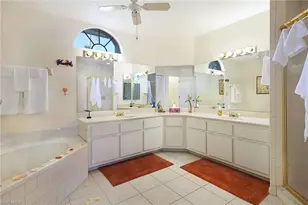 105 SW 39th Pl, Cape Coral, FL 33991 - Photo 12